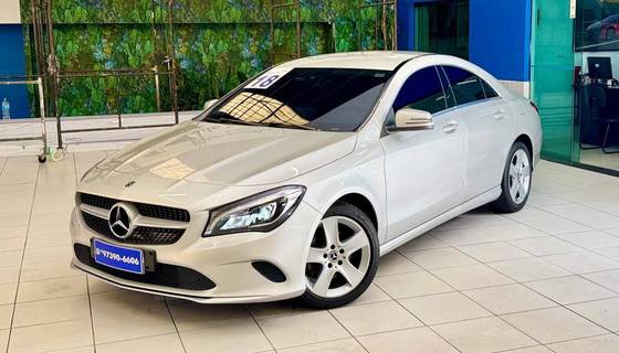 MERCEDES-BENZ CLA 180 1.6 CGI GASOLINA 7G-DCT MERCEDES-BENZ CLA 180 1.6 CGI GASOLINA 7G-DCT